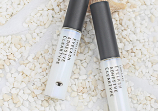 愛茉莉假睫毛雙眼皮膠水怎么樣？使用方法揭曉