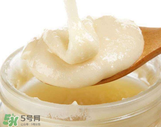 椴樹蜜和洋槐蜜哪個好？椴樹蜜和洋槐蜜的區(qū)別