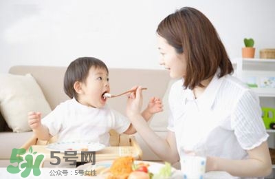 寶寶輔食可以加糖嗎？寶寶輔食可以加什么調(diào)料