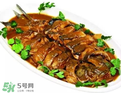 青魚怎么做好吃又簡單？青魚怎么做不腥？