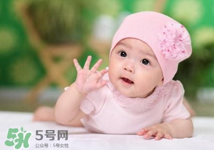寶寶發(fā)燒抽搐正常嗎？寶寶發(fā)燒抽搐怎么辦？
