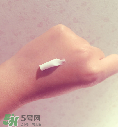花王護手霜好用嗎？花王護手霜功效測評