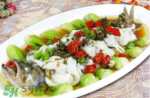鰱魚(yú)可以清蒸嗎？清蒸鰱魚(yú)怎么做好吃？