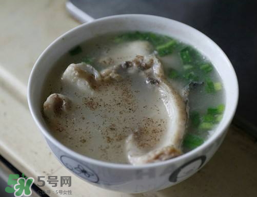 黑魚(yú)湯對(duì)傷口有好處嗎？黑魚(yú)湯的做法術(shù)后恢復(fù)