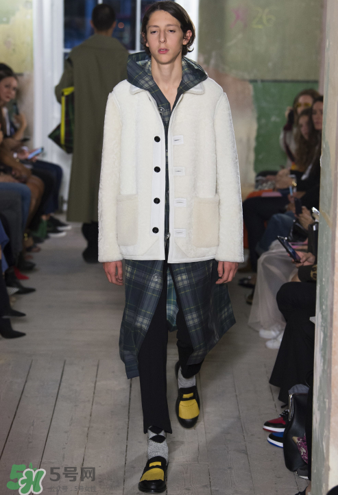burberry2017秋冬系列怎么樣_好看嗎_款式有哪些？