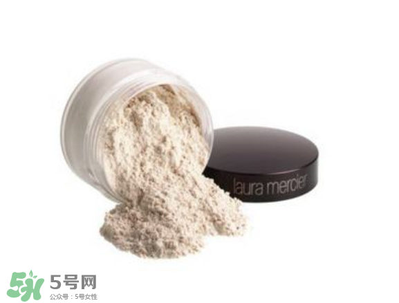 散粉粉餅定妝噴霧有什么區(qū)別？定妝產(chǎn)品推薦