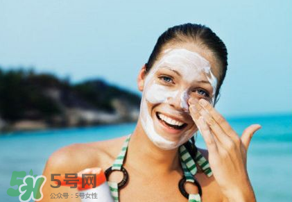 擦了防曬悶痘怎么辦？眼部需要特別防曬嗎？
