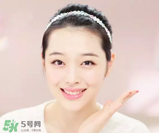 噴霧可以代替化妝水嗎？噴霧可以經(jīng)常使用嗎？