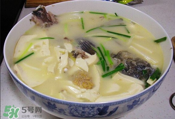 生孩子時(shí)吃什么易助產(chǎn)？生孩子時(shí)吃巧克力
