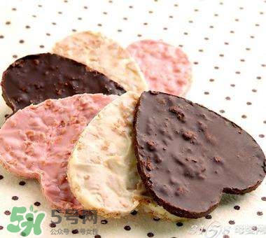 生孩子時(shí)吃什么易助產(chǎn)？生孩子時(shí)吃巧克力