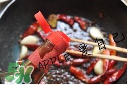 香辣蟹怎么做最好吃？香辣蟹怎么處理螃蟹？