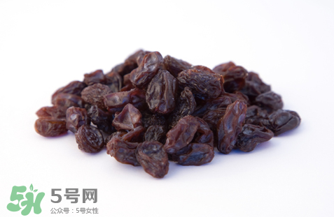 西梅干真的能解決便秘嗎？西梅干怎么吃治便秘？