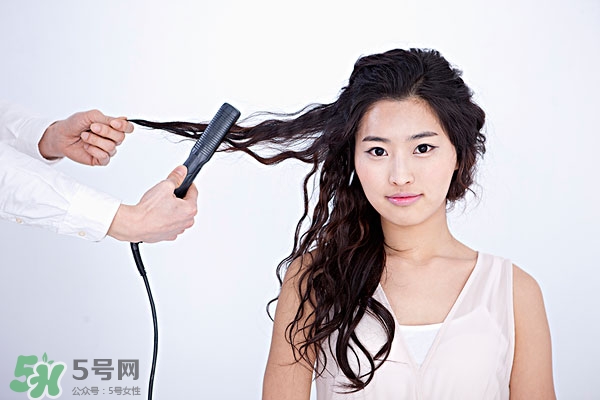 經常掉頭發(fā)怎么改善 如何改善掉頭發(fā)