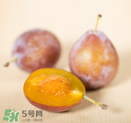 西梅吃多了上火嗎？西梅吃多了會拉肚子嗎？