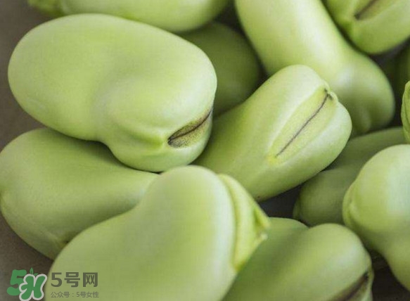 脆肉鯇吃什么的？脆肉鯇和皖魚(yú)有什么區(qū)別
