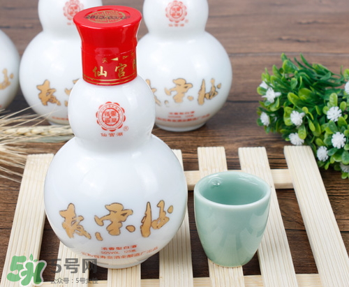 ?板栗酒能存放多久？?板栗泡酒可以放多久？
