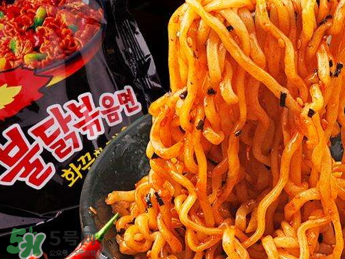 火雞面熱量高嗎？三養(yǎng)火雞面熱量