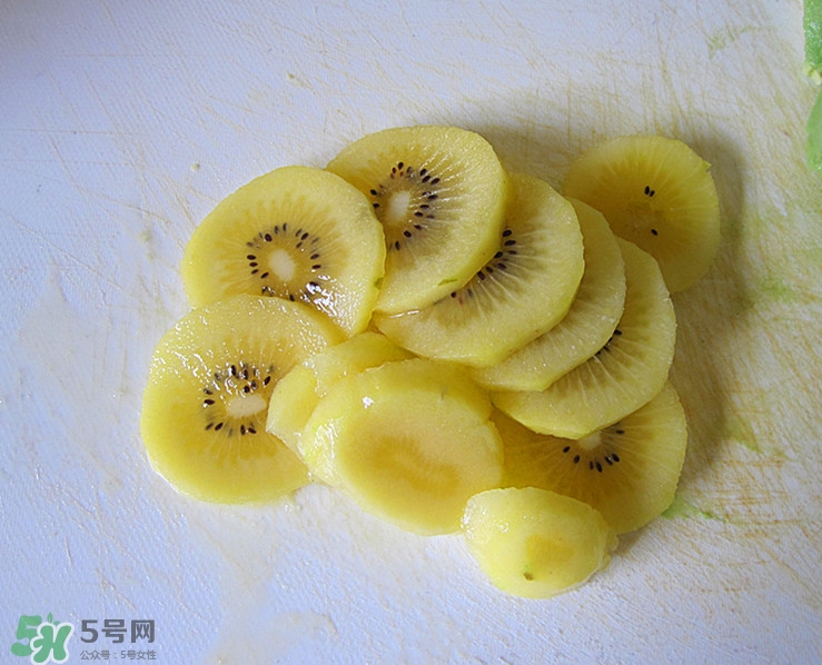 牛油果沙拉怎么做？牛油果沙拉用什么醬？