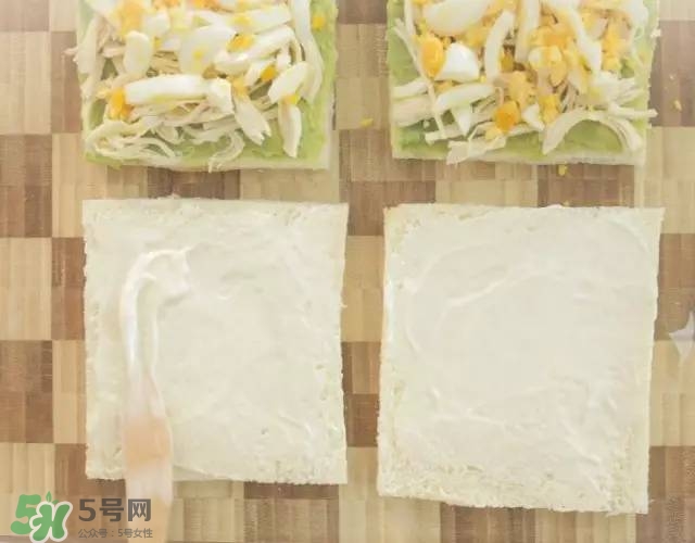 牛油果沙拉怎么做？牛油果沙拉用什么醬？