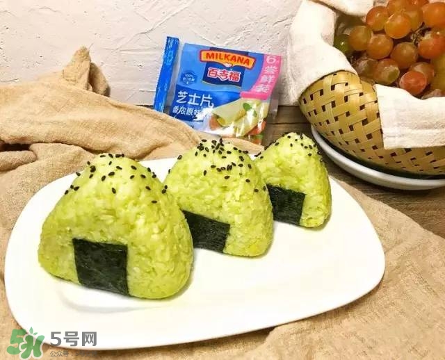 牛油果沙拉怎么做？牛油果沙拉用什么醬？