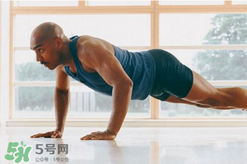 波比跳能減肚子嗎？波比跳做多少能減脂？