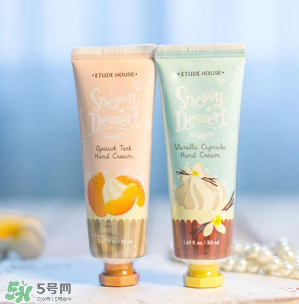 護(hù)手霜分類 你適合涂哪種護(hù)手霜？