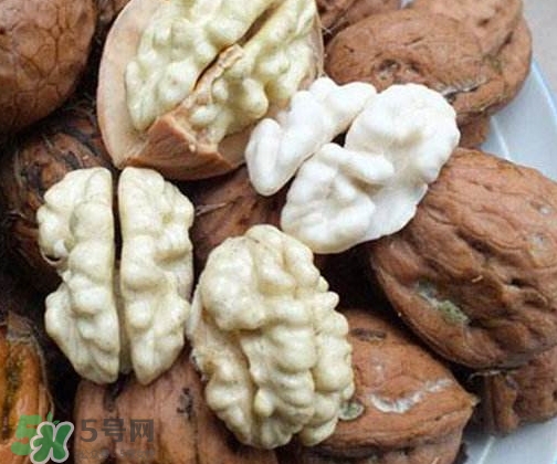 鮮核桃是涼性還是熱性？鮮核桃是發(fā)物嗎？