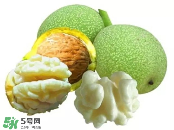 新鮮核桃怎么吃？新鮮核桃怎么給寶寶吃？