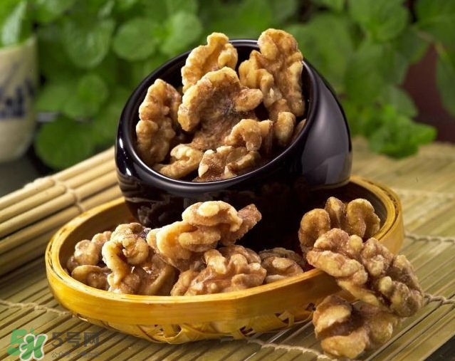 核桃什么時候吃最好？核桃一次吃多少為宜？