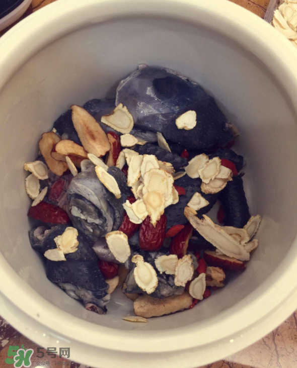 花旗參烏雞湯小孩能喝嗎？花旗參烏雞湯不適宜人群