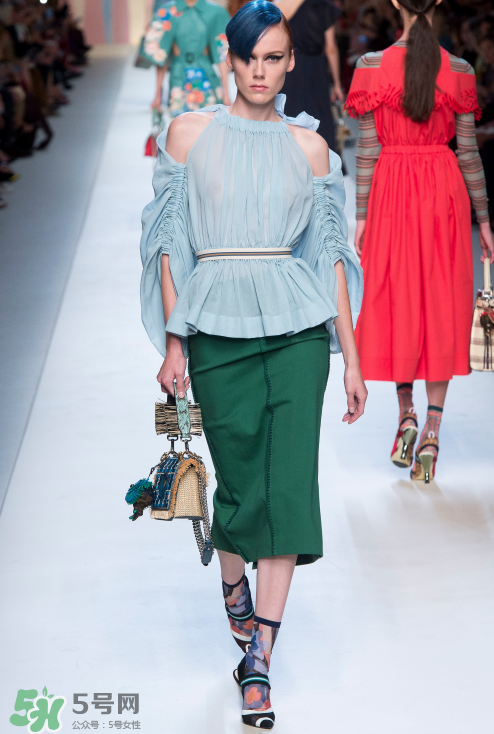 fendi2018春夏系列怎么樣_好看嗎_款式有哪些？