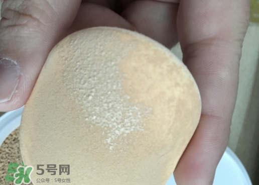 蘭蔻小粉盒適合什么膚質(zhì)？