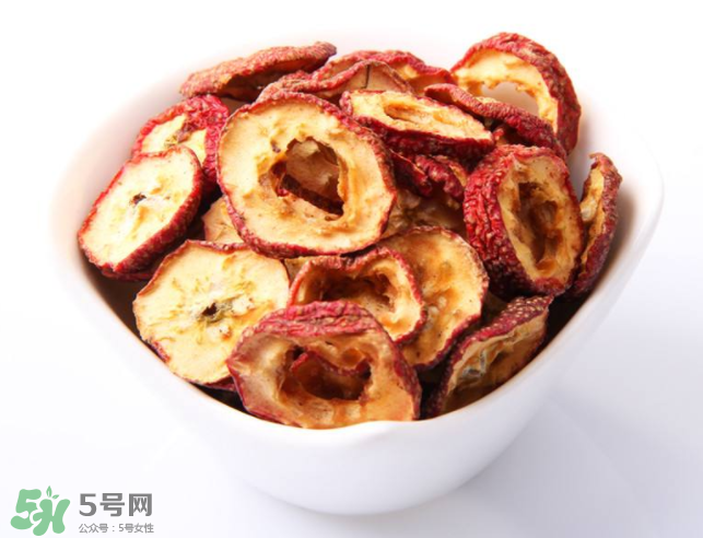 山楂要煲多長(zhǎng)時(shí)間最好？山楂要什么時(shí)候吃最好？