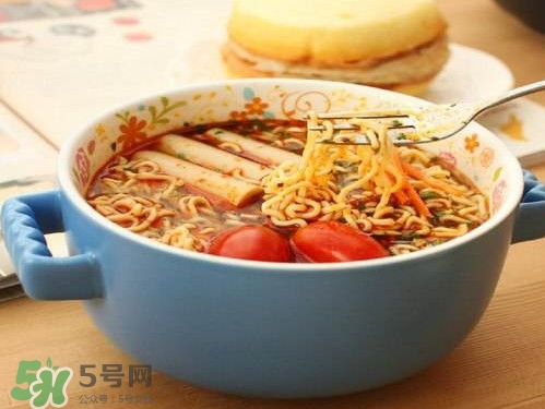 方便面致癌嗎？泡面有營(yíng)養(yǎng)嗎