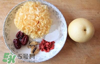 雪蛤能和銀耳一起燉嗎？雪蛤銀耳羹怎么做？