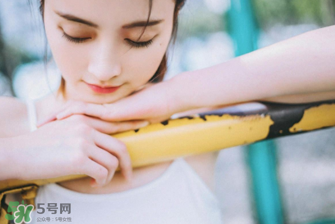 乳腺炎吃什么藥好得快？乳腺炎吃阿莫西林管用嗎？