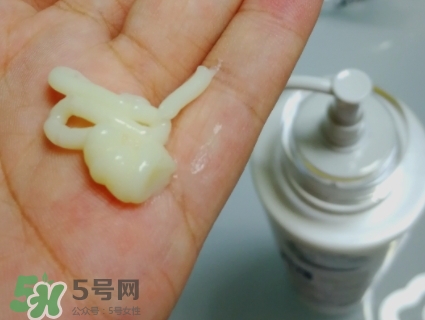護發(fā)素能軟化頭發(fā)嗎？護發(fā)素能讓頭發(fā)變軟嗎？