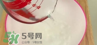 護發(fā)素能當(dāng)柔順劑嗎？護發(fā)素當(dāng)柔順劑好不好