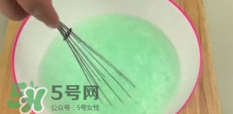 護發(fā)素能當(dāng)柔順劑嗎？護發(fā)素當(dāng)柔順劑好不好