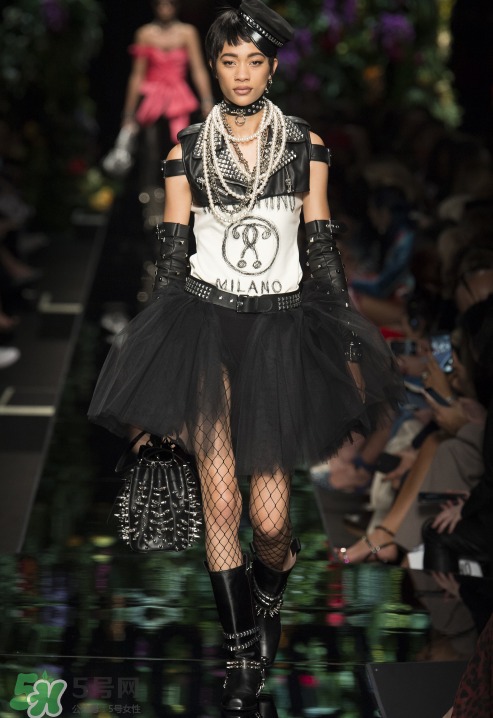 moschino2018春夏系列服裝怎么樣_好看嗎？