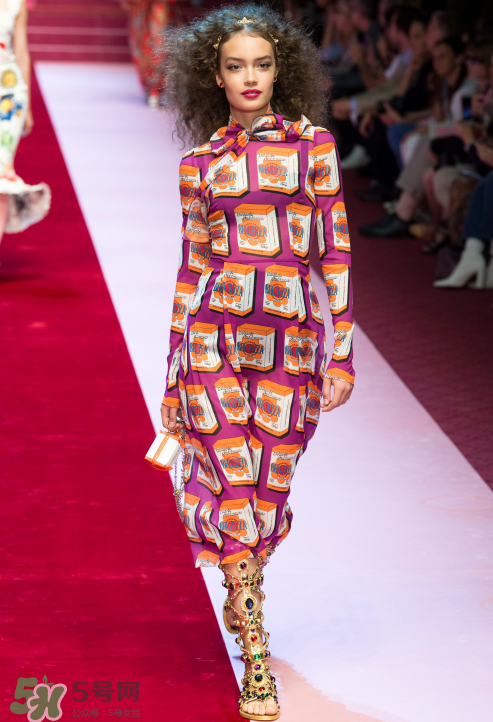 dolce gabbana2018春夏系列服裝怎么樣_好看嗎？