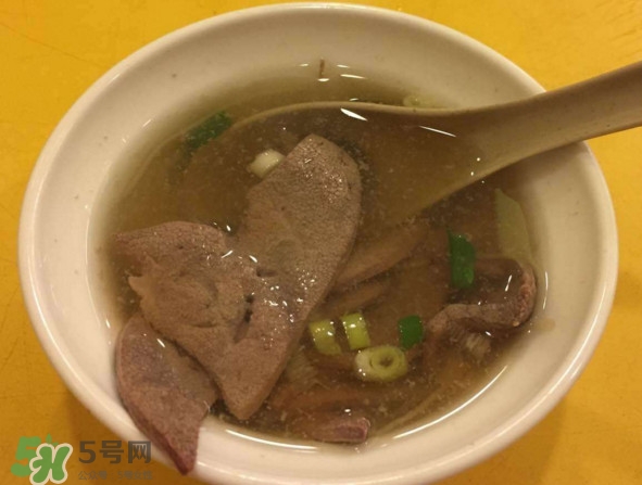 豬肝湯怎么做好喝？吃豬肝的注意事項(xiàng)