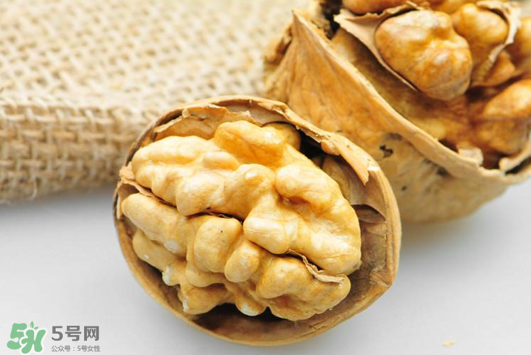 核桃開裂怎么辦？核桃為什么會開裂？