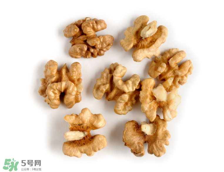 核桃的主要品類有哪些？怎樣正確吃核桃？
