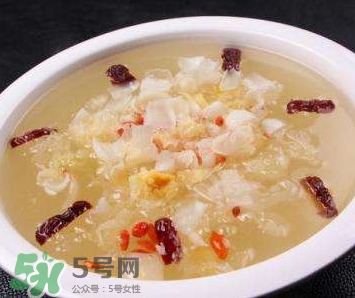 什么食物潤(rùn)肺止咳？潤(rùn)肺止咳湯的做法大全 