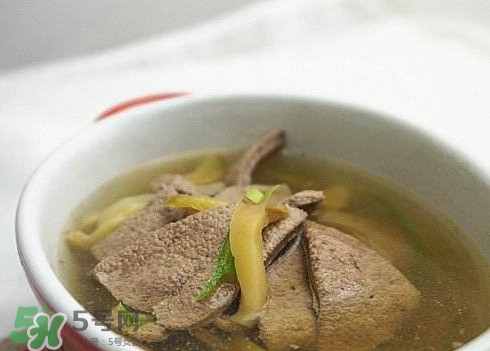 豬肝湯怎么做好喝？吃豬肝的注意事項(xiàng)
