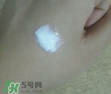 香邂格蕾古法凝光精華霜怎么樣？香邂格蕾面霜多少錢？