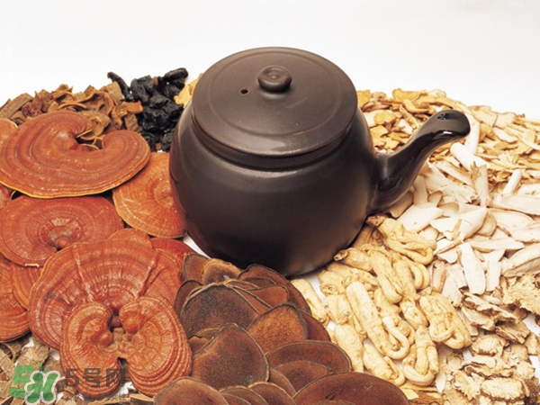 螺旋藻粉怎么吃？螺旋藻粉的功效與作用