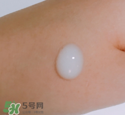 olay小臉精華怎么樣？olay玉蘭油臻粹系列小臉精華功效