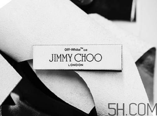 off white與jimmy choo聯(lián)名款鞋子實物什么樣？